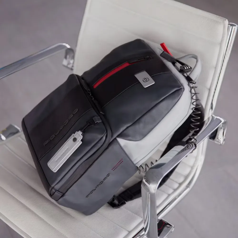 Рюкзак Piquadro Urban из натуральной кожи (CA3214UB00L/GRN) 8