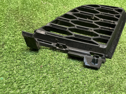 Решетка бампера правая BMW 3er G20 (18-22) M-paket