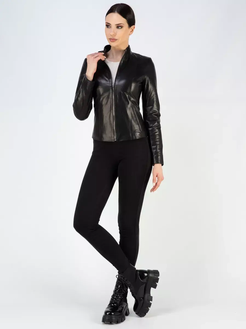 Кожаная куртка демисезонная