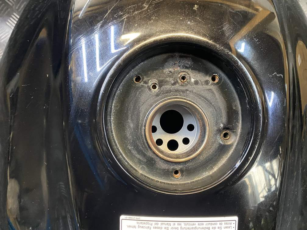 Бак топливный Yamaha FJR1300A RP13A 2010