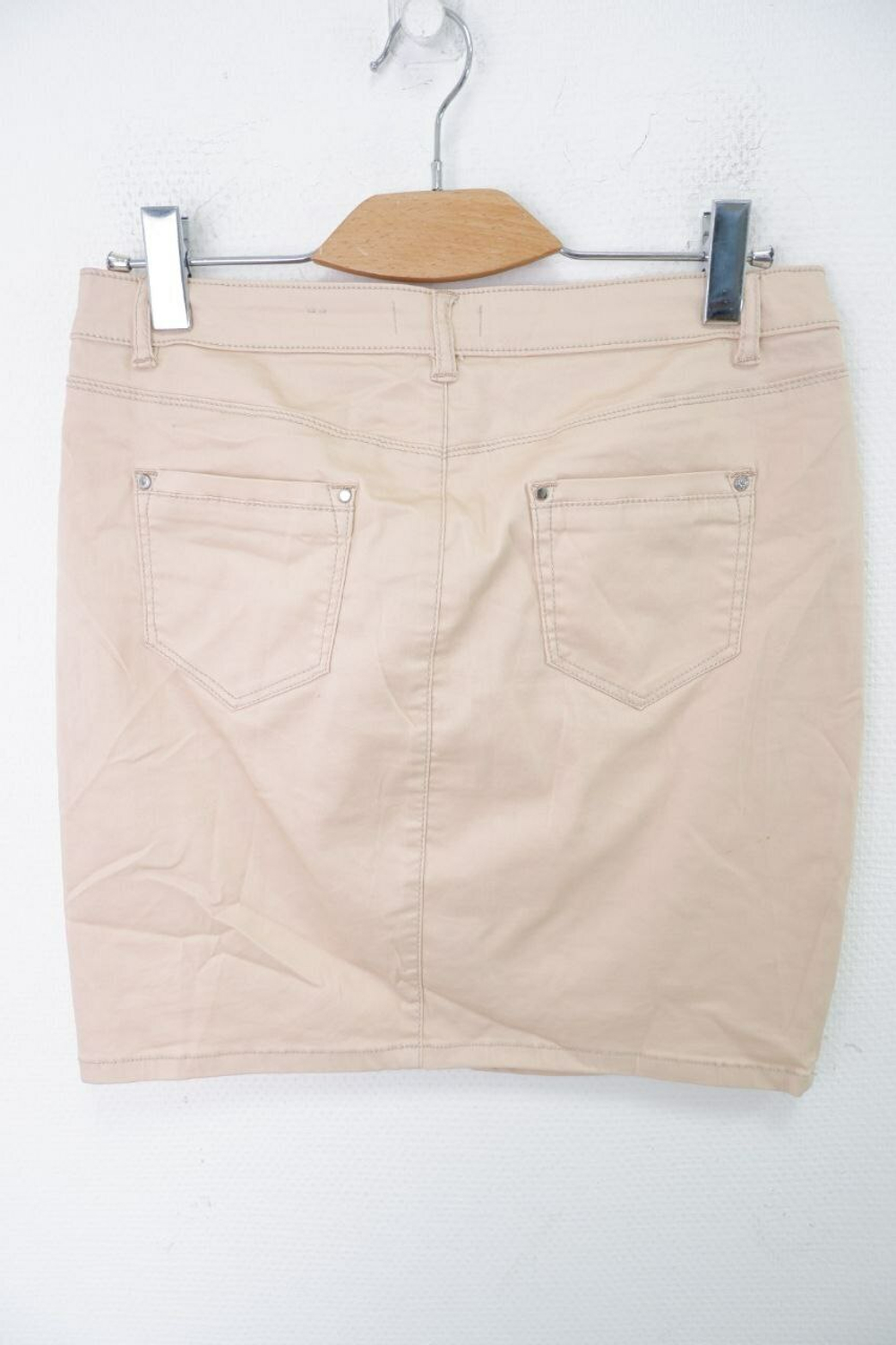 Юбка Versia светлая 48 размер