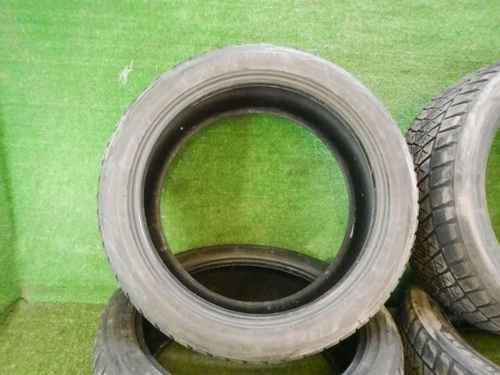 Шина Комплект шин Bridgestone Blizzak DM-V2 285/45 R22
