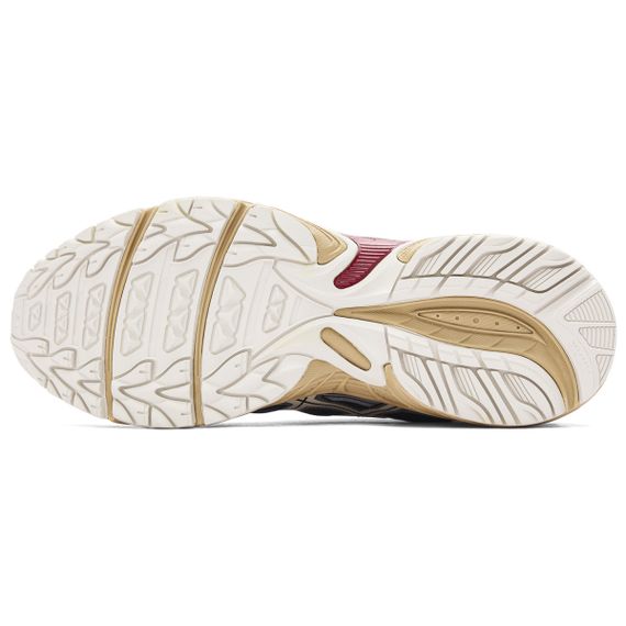 Asics Gel Kahana TR V4 - это универсальный топ-модель из серии Унисекс