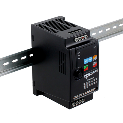 Преобразователь частоты INNOVERT IDD222M21E, 2.2 кВт (вход: 1фаза x 220В / выход: 1фаза х 220В) выходной ток 16 А