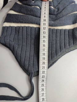 Шапка Lassie в полоску