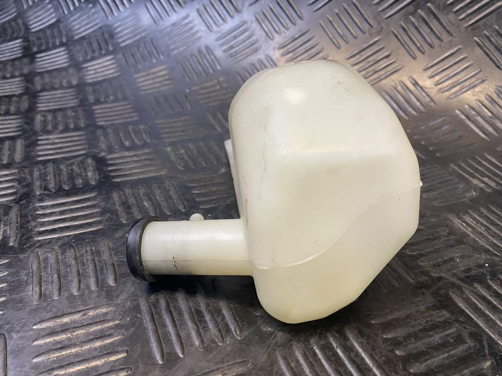 Бачок расширительный Suzuki GSR400 (GK7DA)