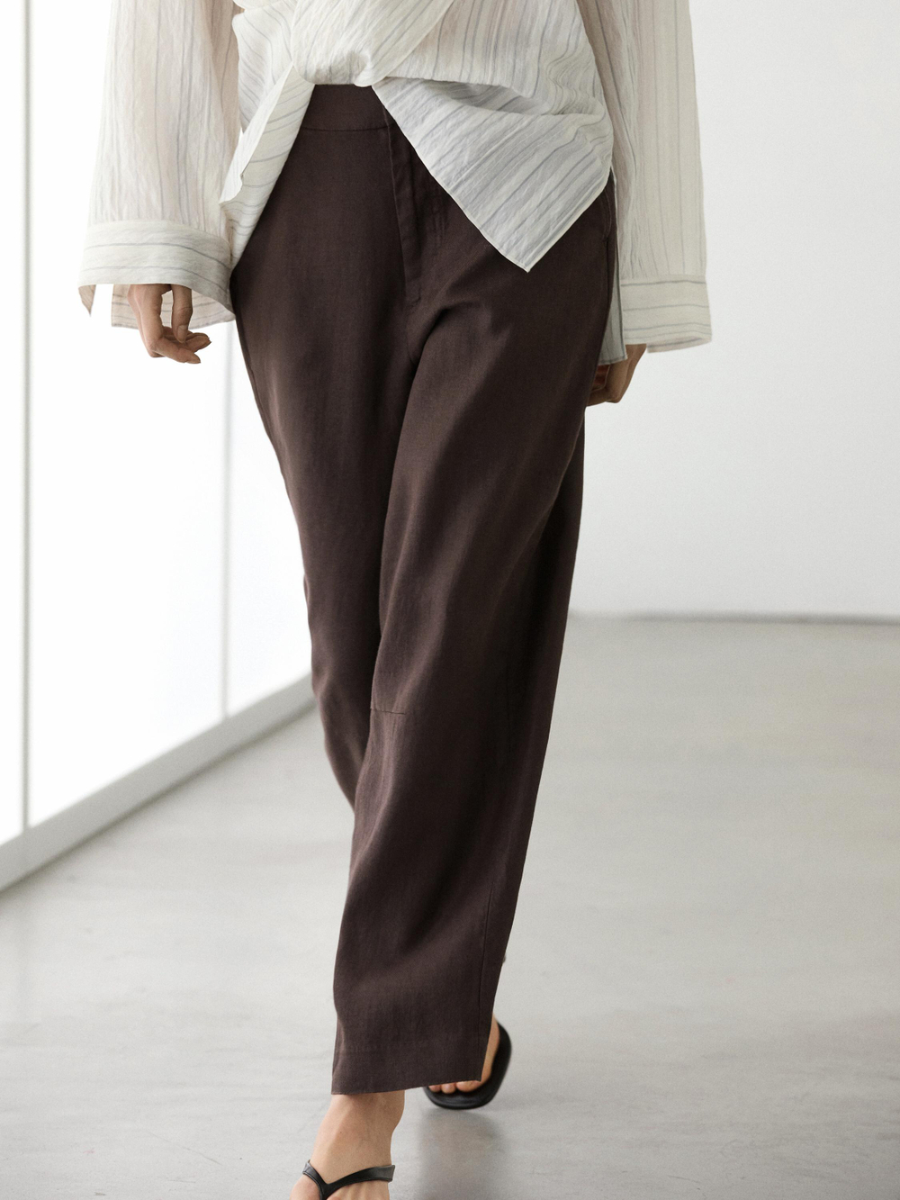 Massimo Dutti Льняные брюки морковного кроя, коричневый