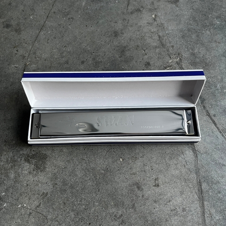 SW16-7 Губная гармошка тремоло Swan