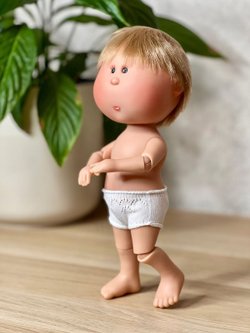 Кукла Nines виниловая 30см MIO шарнирная без одежды (1212W1)