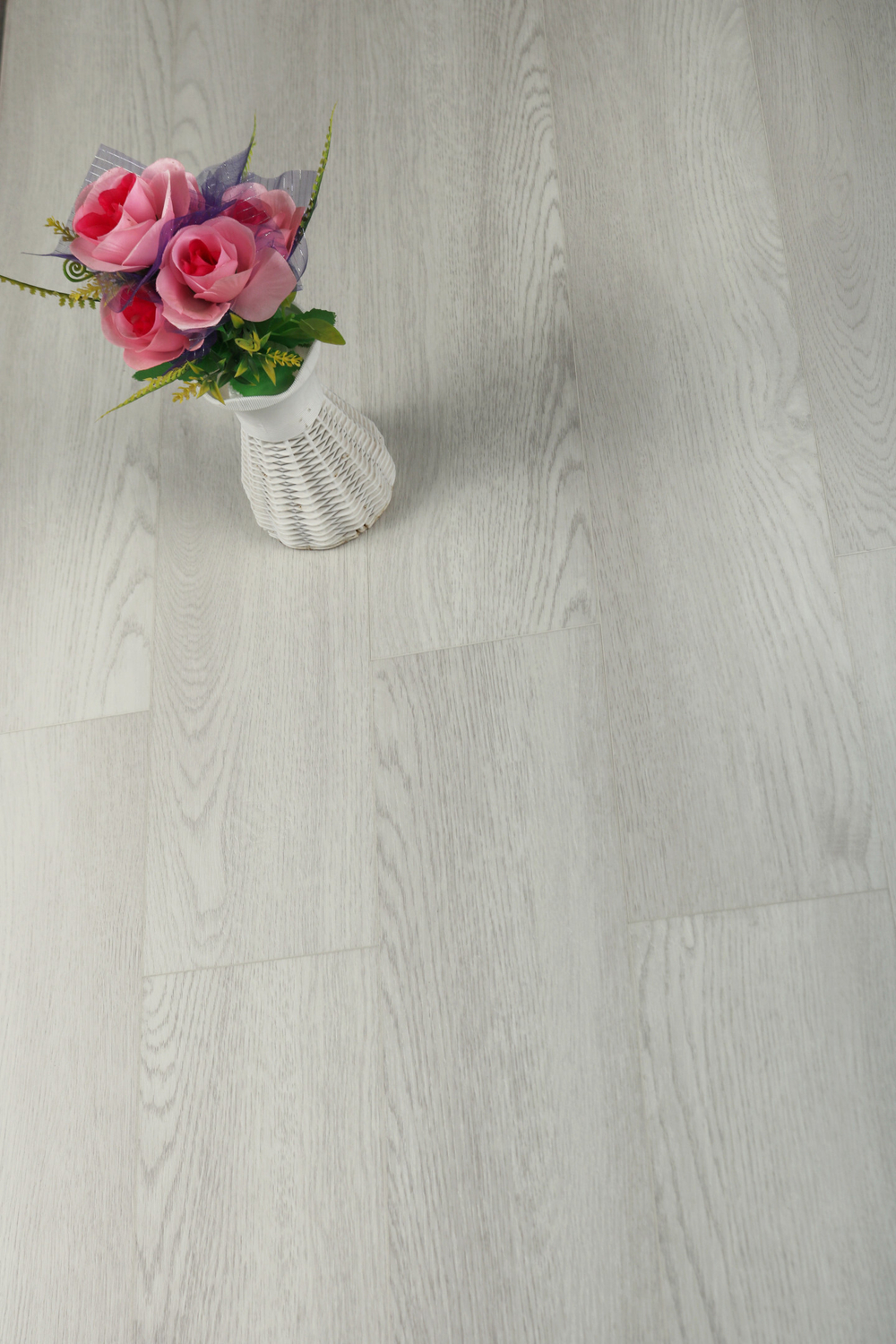 Кварц-винил ICON Black SPC 4 мм ДУБ САЛЬВАТОРЕ 2.211 м2