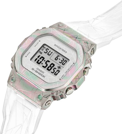 Женские часы Casio G-Shock GM-S5640GEM-7E