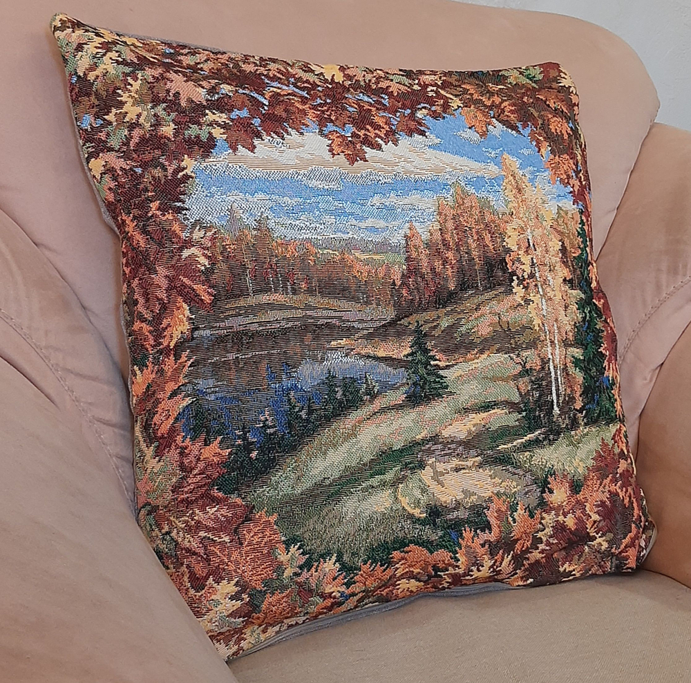 Декоративный гобеленовый чехол для интерьерной подушки Клен 47*47