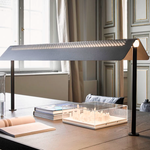 Настольный дизайнерский светильник Flybye T2 by Hollands Licht