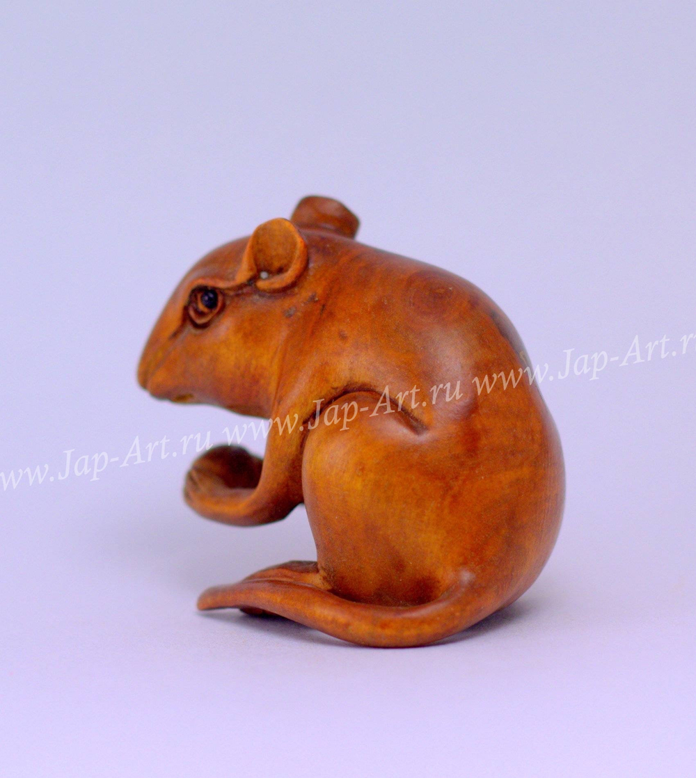 Нэцкэ Мышь и зернышко