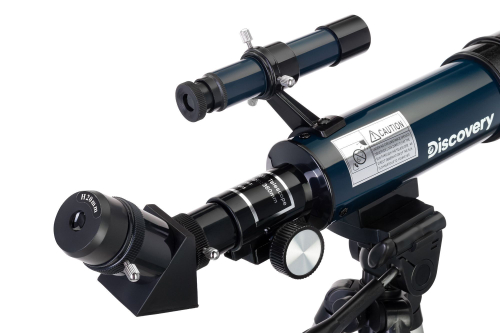 Телескоп Levenhuk Discovery Sky Trip ST50 с книгой Космос. Непустая пустота и держателем для смартфона