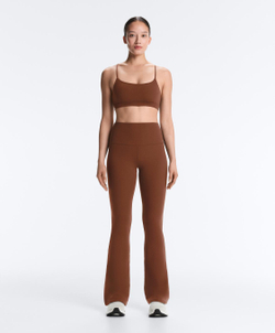 OYSHO Брюки клеш с высокой посадкой Flare Comfortlux High Rise, кофейный