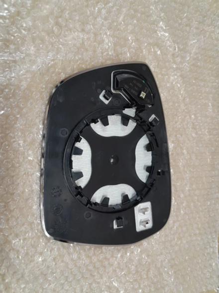 элемент зеркальный правый Geely Coolray/Coolray New orig 6017076100