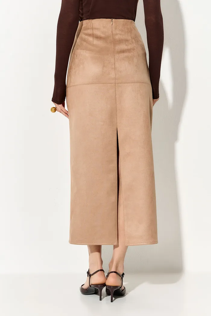 Юбка карандаш из экозамши цвета кэмел