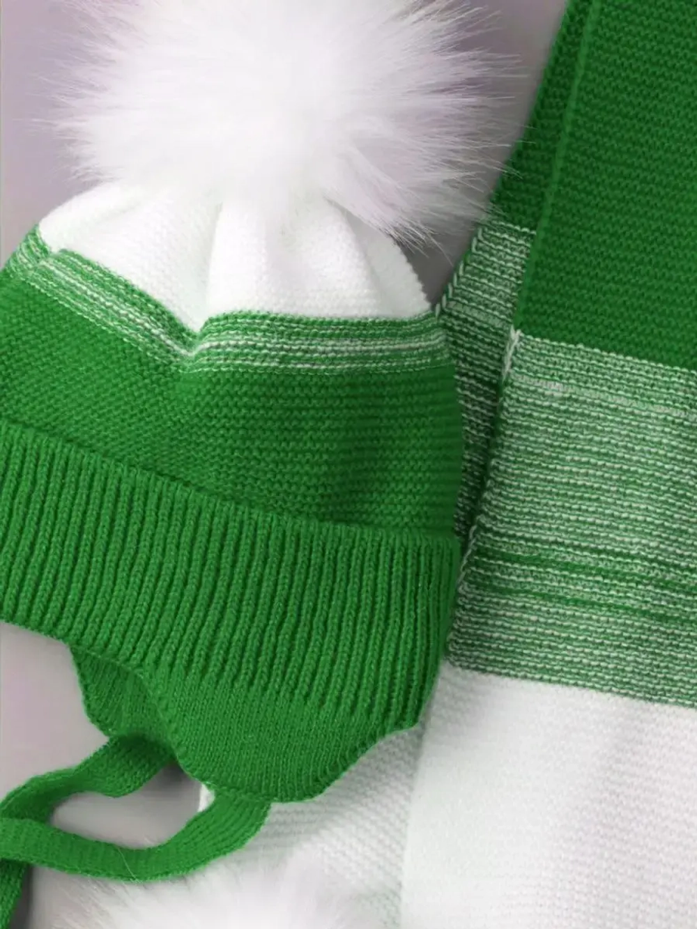 Шапка детская зимняя вязаная и шарф