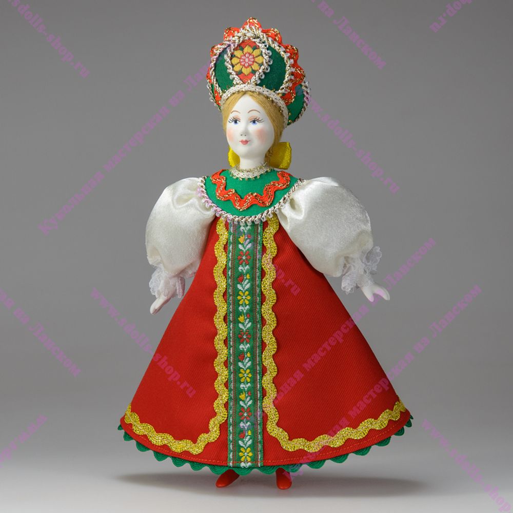 Кукла в Крестьянка в сарафане