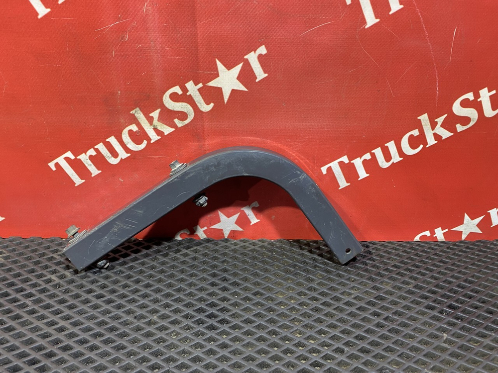 Кронштейн бачка омывателя