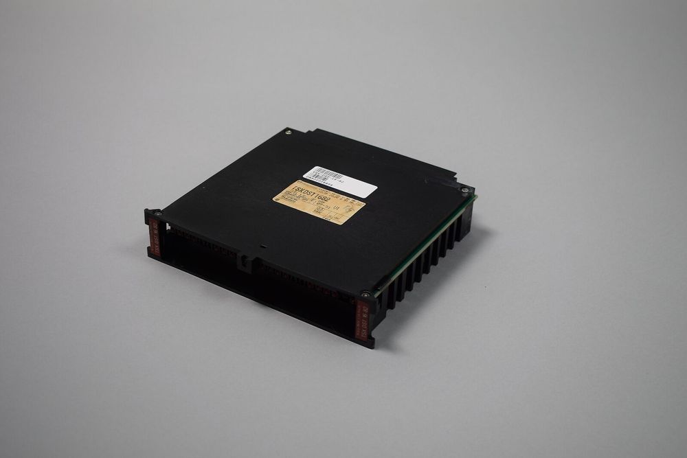SCHNEIDER ELECTRIC TSX-DST-16-82