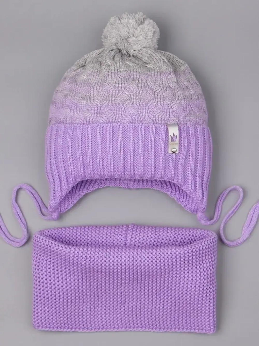 Шапка для девочки осенняя вязаная и снуд