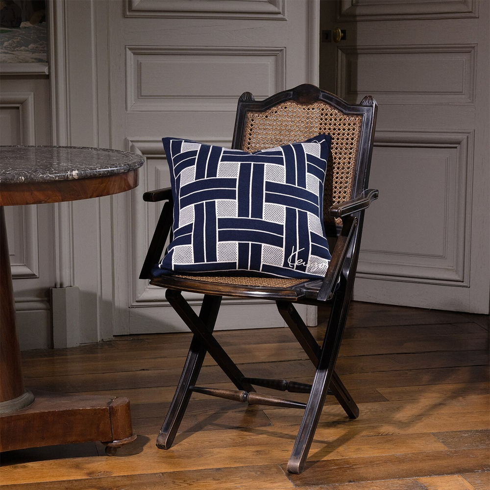Наволочка Kenzo Weave Marine (45 x 45 см)