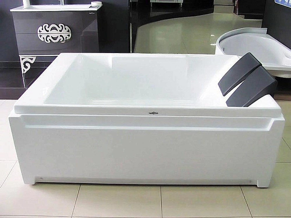 Акриловая ванна Royal Bath TRIUMPH RB665100K 180х120 белая
