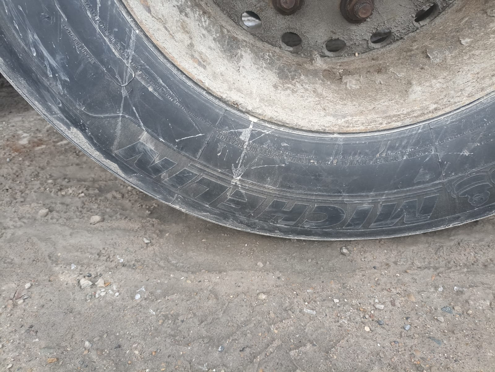 ТехноСтавПрицеп 9230 Полуприцеп зерновоз 9230