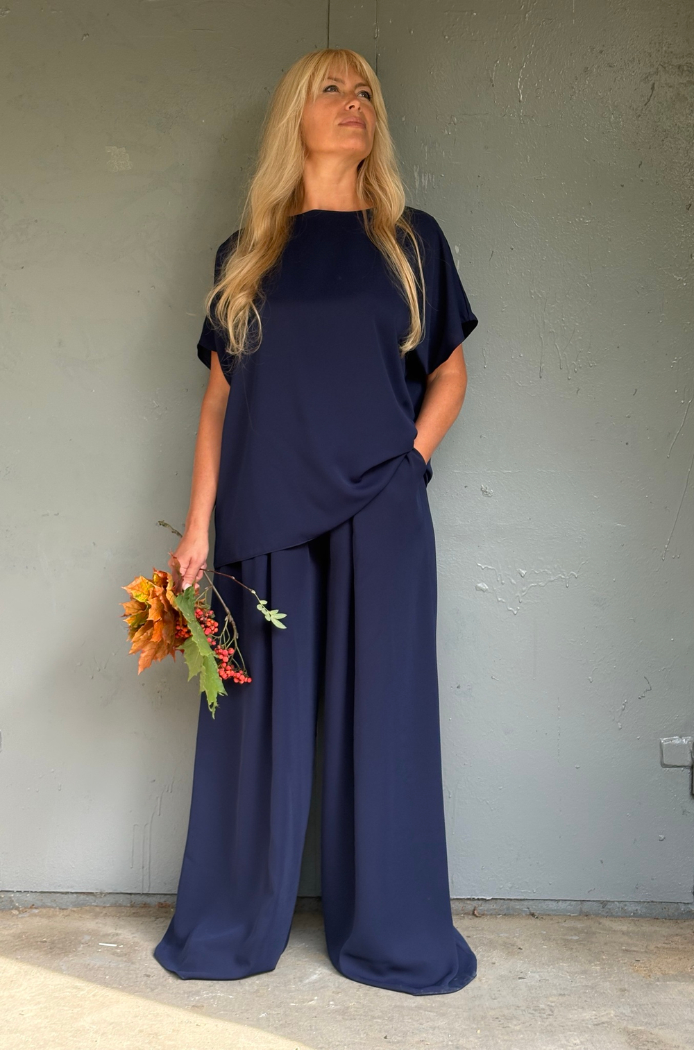 Костюм  /чернильный