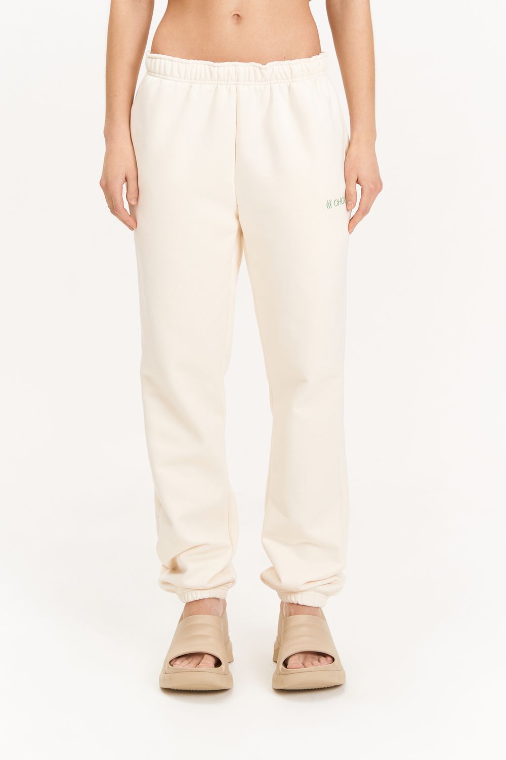 Брюки из утепленного трикотажа, молочные