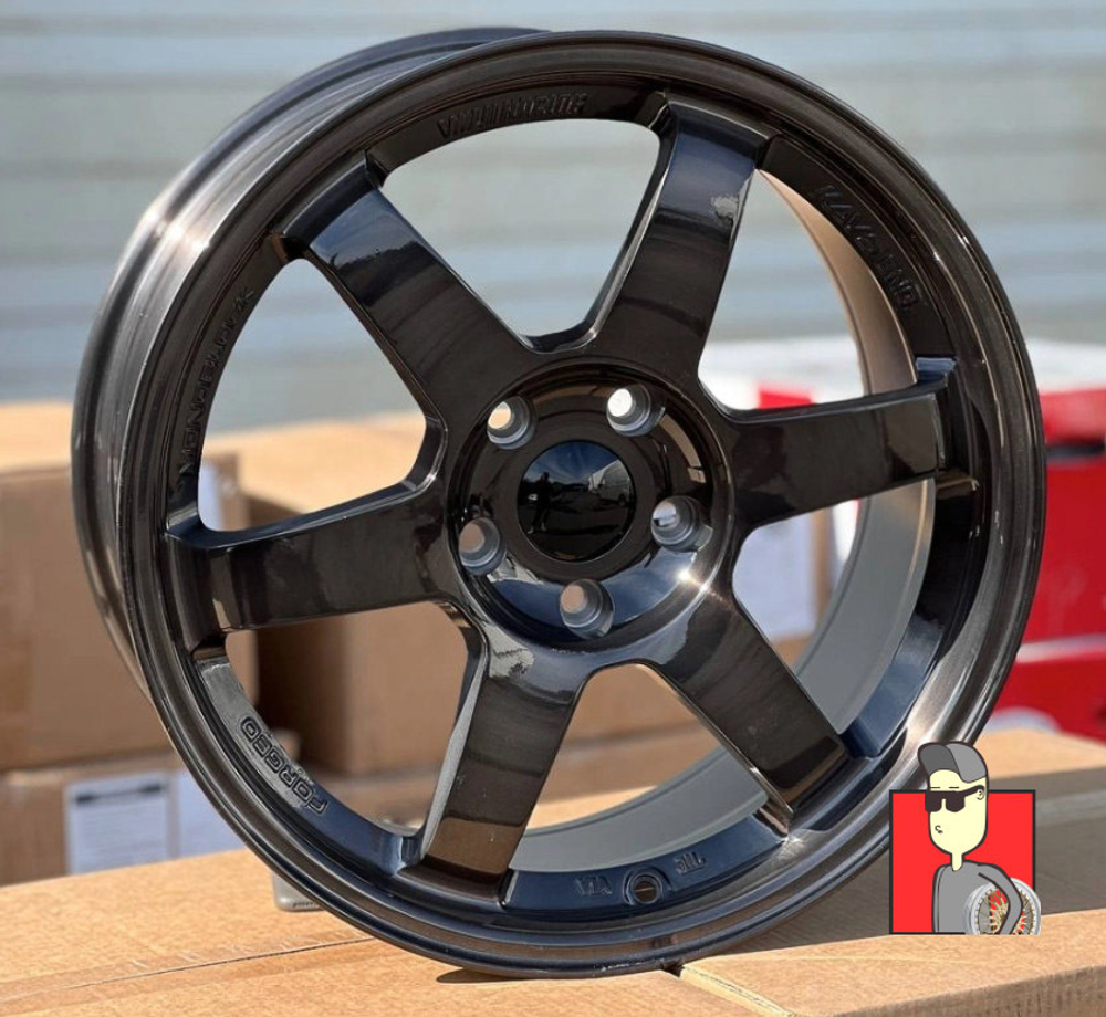 Комплект дисков Rays TE37 8244 18x8.5 et42 5x114.3