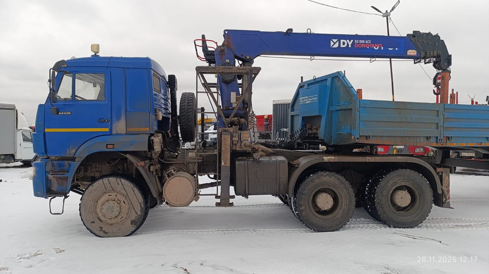 Феникс 7806* на шасси КамАЗ 65225 6x6 Седельный тягач с КМУ 780612 (Дизельный, 8,9 л, 390 л.с., МТ)