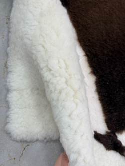 Ковер прямоугольный натуральный мех овчина, 210 х 170 см.