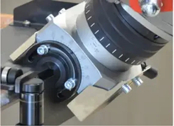 Винт для крепления пластин для снятия J-фаски, арт. HP1856