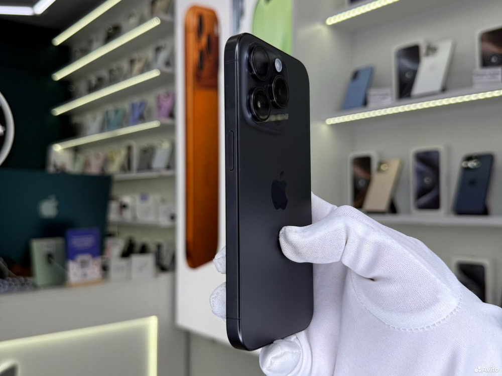 iPhone 15 Pro Max, 256 ГБ, SIM + eSIM б/у