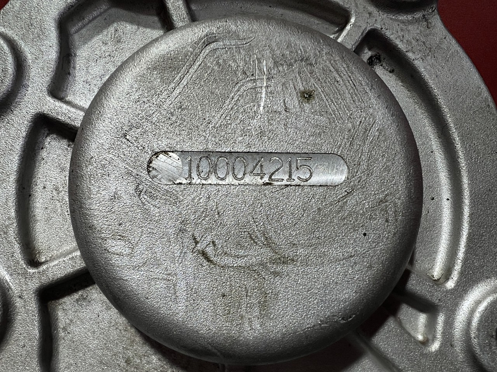 Крышка КПП EATON 2023 год.