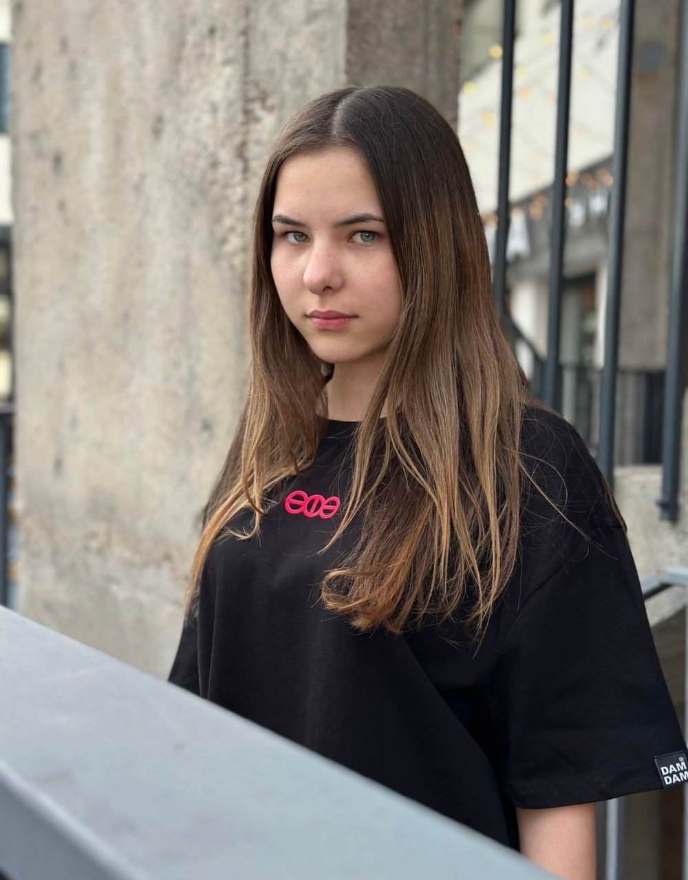 Футболка Три шурупа SILVER small premium oversize