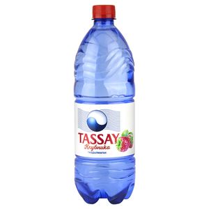 Вода питьевая Tassay со вкусом клубники  негазированная 1 л/бут 6 бут/упак