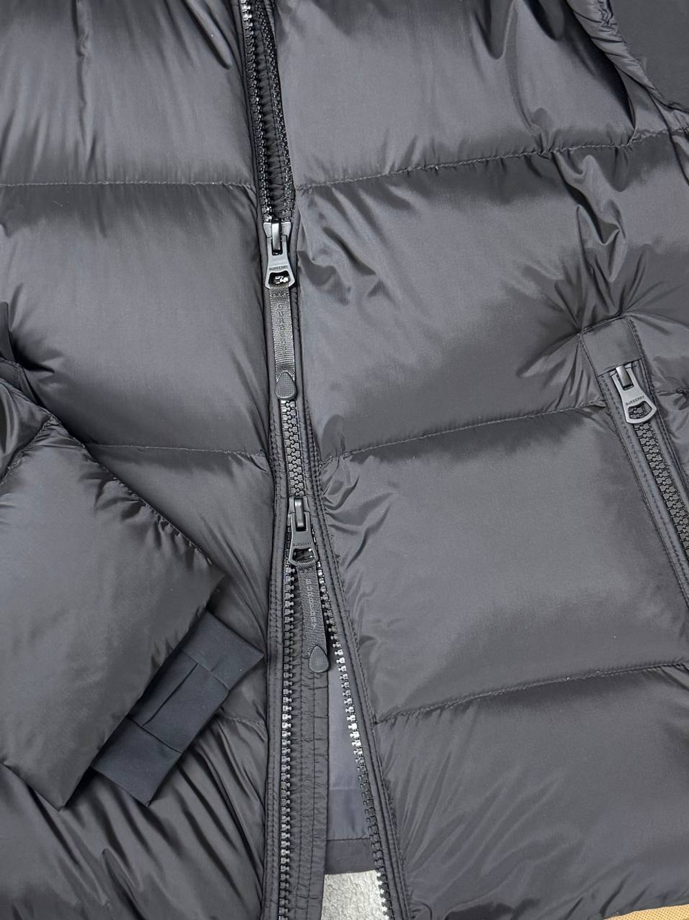 Пуховик Burberry