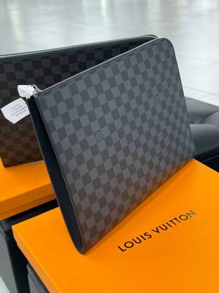 Папка Louis Vuitton