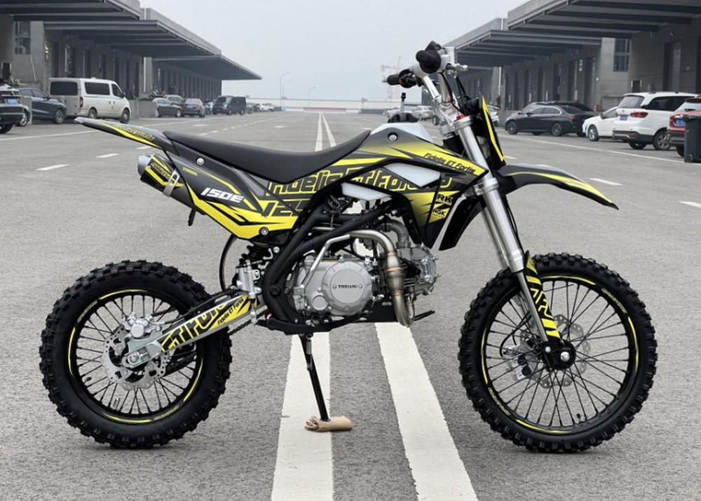 Мотоцикл FIDELIS ET Fortis SE150E PITBIKE