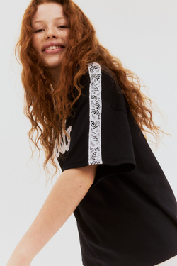 H&M Футболка оверсайз с принтом, черный