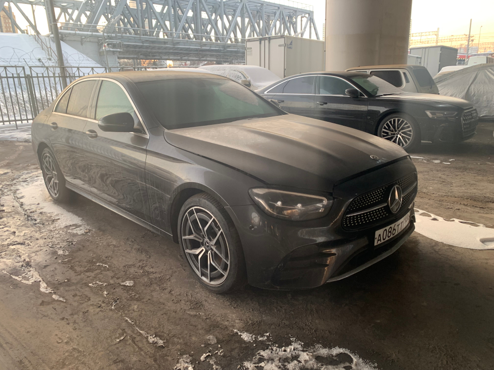 Mercedes-Benz E-CLASS E 200 4MATIC Sport Plus