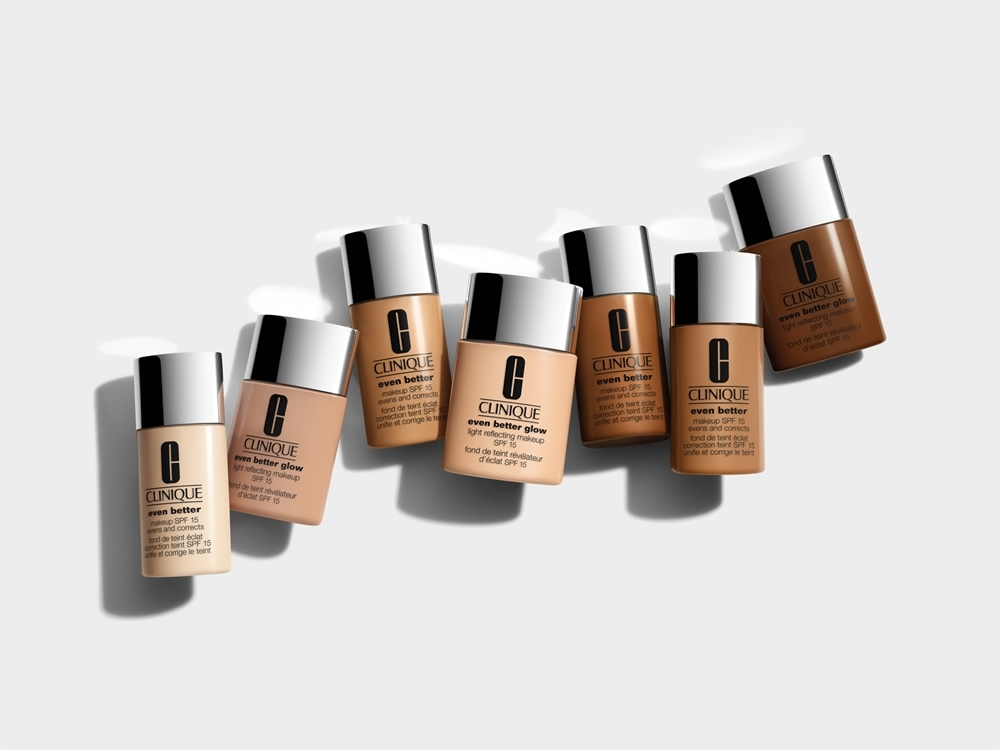 Clinique Even Better Glow Light Reflecting Makeup SPF 15 - Осветляющий тональный крем SPF 15, 30 ml