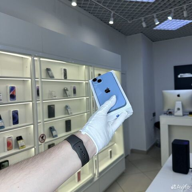 iPhone 14, 256 ГБ б/у