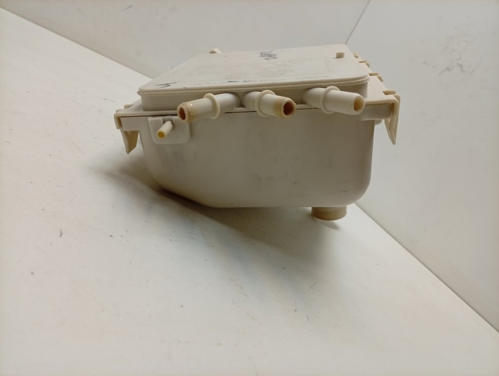 WF6458S7W кт65 Бункер дозатора порошка для стиральной машины Samsung DC61-01601A б/у