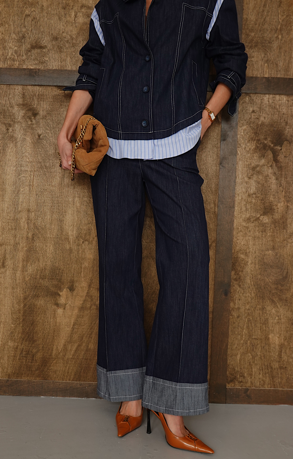 Костюм из джинсы с имитацией рубашки