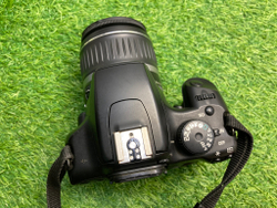 Canon 1000D kit 18-55mm 3.5-5.6 II (30.000 кадров)